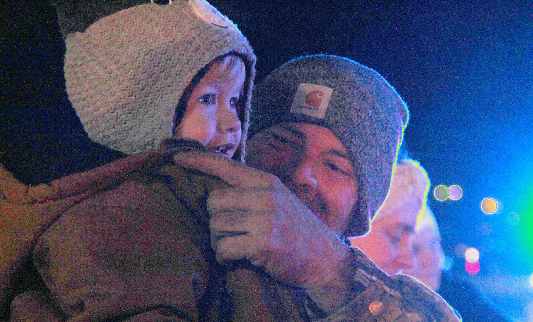 ict-2019-12-04-fulton-parade04.jpg